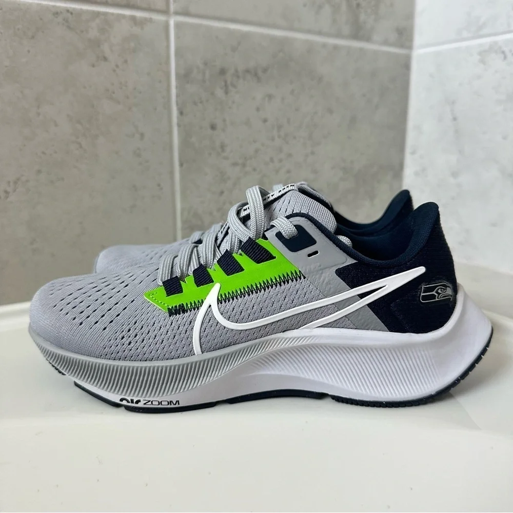 Nike Air Zoom Pegasus 38 Seattle Seahawks NFL Shoes Size 3.5 Youth